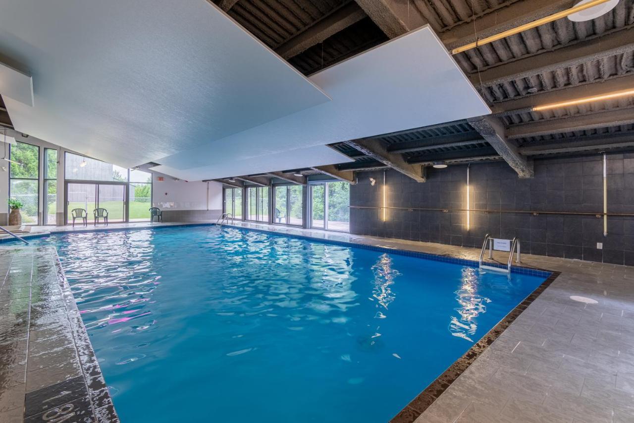Condo Avec Parc Aquatique ! 波普雷 外观 照片