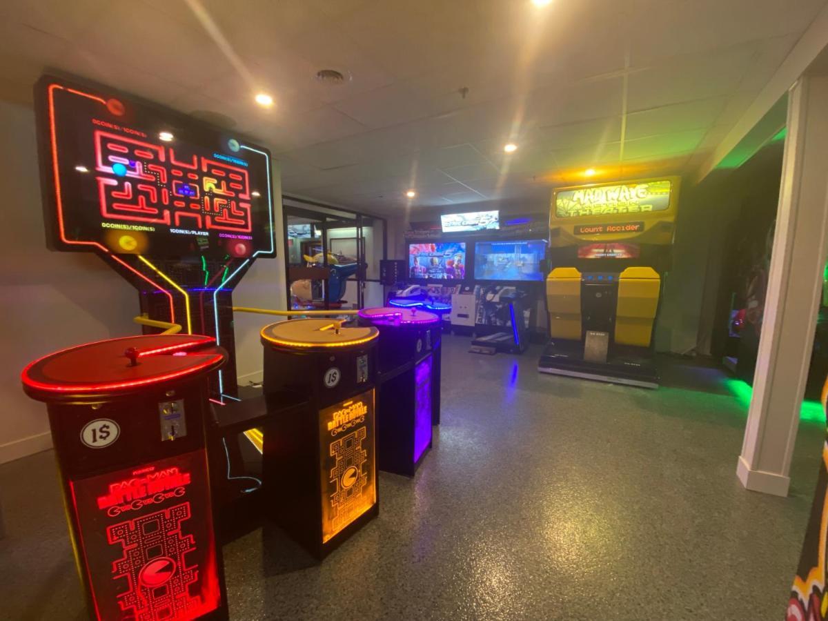 Condo Avec Parc Aquatique ! 波普雷 外观 照片
